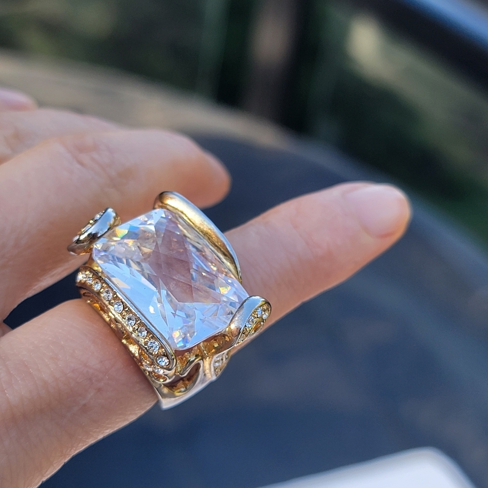 Statement ring Size 6.5 - Picture 6 of 7